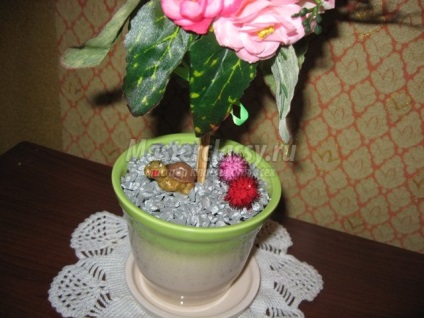 Topiara de flori artificiale, cu propriile sale mâini (topiara de flori artificiale, cu propriile sale mâini) Topiara de flori artificiale, cu propriile sale mâini