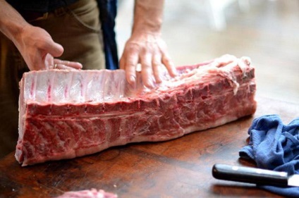 Sacrificarea porci acasă și la carne (porc) Sacrificarea porcilor acasă și la carne