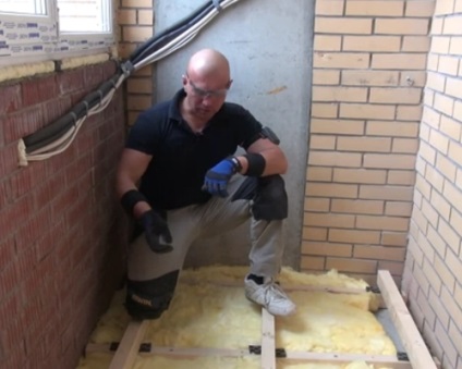 Încălzirea pardoselii pe balcon și balconul de vată minerală cu mâinile (balcon) Încălzirea pardoselii pe balcon și balconul de vată minerală cu propriile lor mâini