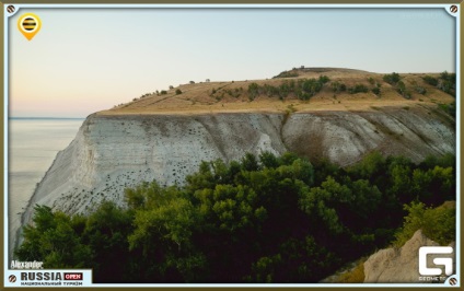 Cliff Stepana Razina (de-a lungul râului Volga în Saratov) Cliff Stepana Razina