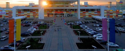 Care este diferența dintre un teatru și cinema regulat și centru de divertisment (cinematograf și complex de divertisment) Care este diferența dintre un teatru regulat și complex de divertisment cinematografic