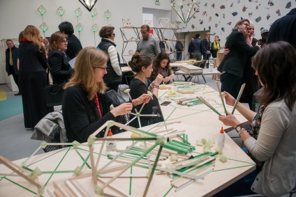 Art Bienala de la Veneția (epavelor Incredibil expoziție Hirst) Bienala de Artă de la Veneția