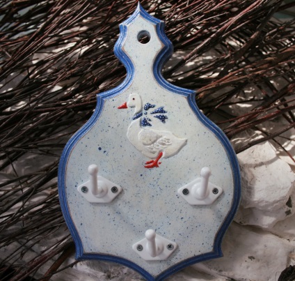 Hanger pentru bucătărie face cu mâinile lor (amplasate centrat exact) Hanger pentru bucătărie face cu mâinile lor