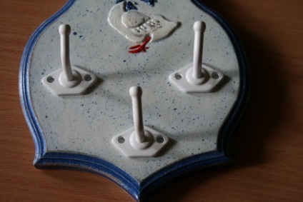 Hanger pentru bucătărie face cu mâinile lor (do) Hanger pentru bucătărie face cu mâinile lor