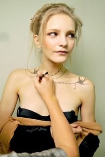 tatuaje temporare - sfaturi expirate (se aplică un tatuaj temporar) tatuaje temporare - sfaturi expirate