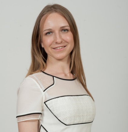 Toți cei șase ani de studiu la Departamentul de Fizica de la Universitatea de Stat din Moscova au fost „fierbinte“ (Facultatea) Toți cei șase ani de studiu la Departamentul de Fizica al Universitatii de Stat din Moscova a avut loc o „fierbinte“