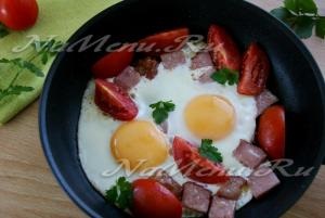Amestecate cu rosii, reteta sunca (tomate) Omletă cu roșii, reteta sunca
