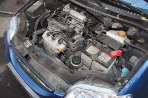 Înlocuirea curelei de distribuție Chevrolet Aveo cu mâinile lor (curelei de distribuție) Înlocuirea curelei de distribuție Chevrolet Aveo cu mâinile lor