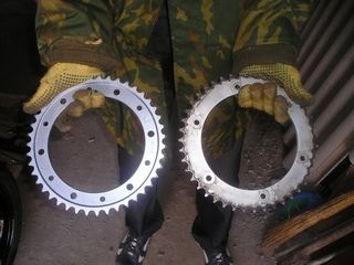 Înlocuirea lanțului și stele pe o motocicletă - motociclete și autovehicule cu motor și echipamente-motoodezhda Pride biciclete (cu instrument special) Înlocuirea lanțului și stele pe o motocicletă - motociclete și autovehicule cu motor și echipamente-motoodezhda Pride biciclete