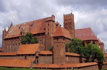 Castele de basme (mai puțin frumos castel) Castele de basme