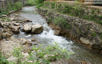 Castelul Trădarea și dragoste atracții Kislovodsk, drumuri ale lumii (castelul) Castelul Trădarea și atracții dragoste Kislovodsk, drumurile lumii