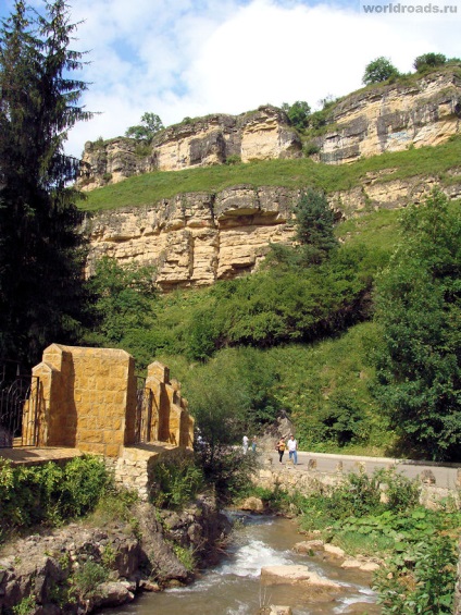 Castelul Trădarea și dragoste atracții Kislovodsk, drumuri ale lumii (dragoste) Castelul Trădarea și atracții dragoste Kislovodsk, drumurile lumii