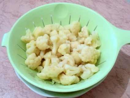 conopidă prăjite în aluat, gatiti cu placere! (Aluat delicios pentru conopidă) conopidă prăjite în aluat, gatiti cu placere!