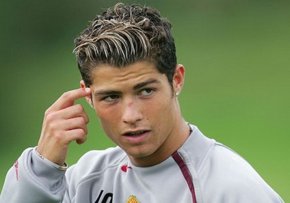 Ronaldo Hairstyle - Foto & Video tunsori