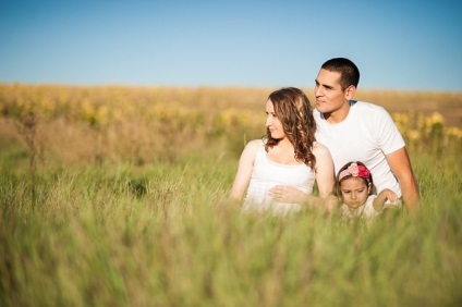 10 motive pentru care se căsătorește cu o femeie divorțată cu un copil, mai degrabă decât o fată gratuit! (Copil) 10 motive pentru care se căsătorește cu o femeie divorțată cu un copil, mai degrabă decât o fată gratuit!
