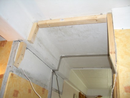 Arch cu mâinile lor din placaj (lor) Arch cu mâinile lor din placaj