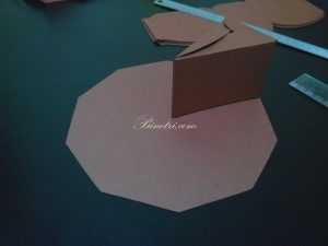 Tort de hârtie cu mâinile lor - un blog (tort) Tort de hârtie cu mâinile lor - un blog