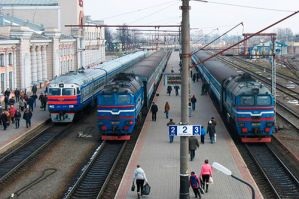 Trenul se deosebește de tren (diferite) Ceea ce diferențiază trenul de tren