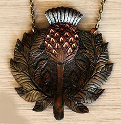 Thistle - un simbol al Scoției - Celtic (ciulin) Thistle - un simbol al Scoției - Celtic