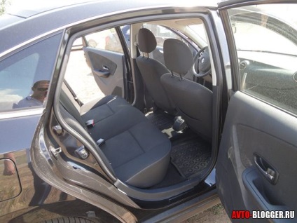 Chevrolet Aveo sau Almera nissan, avtoblog (chevrolet) Chevrolet Aveo sau Almera nissan, avtoblog