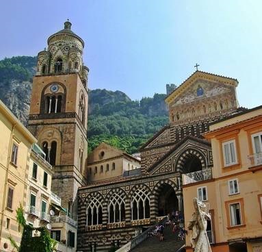 Ce să vezi în cele mai interesante locuri din Amalfi (Amalfi) Ce să vezi în locuri mai interesante Amalfi