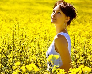Ce este psihologia caracteristicilor de culoare indică valorile de culori diferite asupra vieții umane (media de oameni de culoare psihologie viață valoare ei floare caracter alb înseamnă albastru maro femeie gri mov) Ce este psihologia caracteristicilor de culoare indică valorile de culori diferite asupra vieții umane