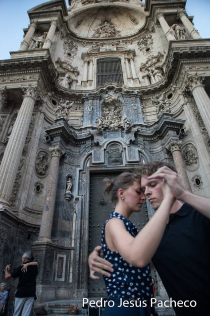 Dans & amp; Tango de călătorie ca o modalitate de a cunoaște lumea (deplasare) Dans & amp; Tango ca o modalitate de a călători în lume să știe