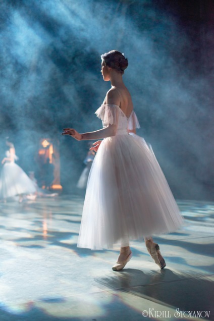 Există un astfel de fotograf balet profesie, balerina - e dressing (profesie) Există o astfel de profesie fotograf balet, balerina - e dressing