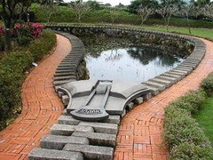 Stilul (clasic) european de amenajare a teritoriului alei de grădină, paturi de flori, mobilier (Europa) European (clasic) stil de amenajare alei de grădină, paturi de flori, mobilier