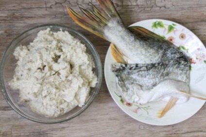știucă umplută - Sărbători decor de masă! (Pike) știucă umplută - Sărbători decor de masă!