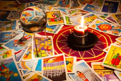 întrebare și răspuns Cartomanția Tarotul (ghicitul) Divinație prin întrebări și răspunsuri Tarot