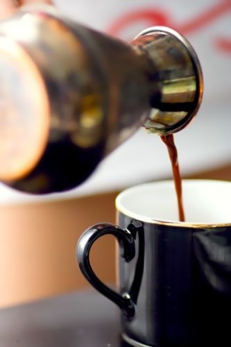 Ghicitul pe copac caracter cafea valoare, cizme, pisica, ciuperci, ambarcațiuni (cafea) Ghicitul pe cafea, semnificația simbolurilor copac, cizme, pisică, ciuperci, nava