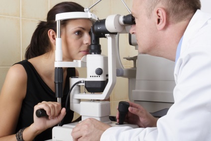 Hipertensiunea oculară (apare simptom concomitente) hipertensiune oculară