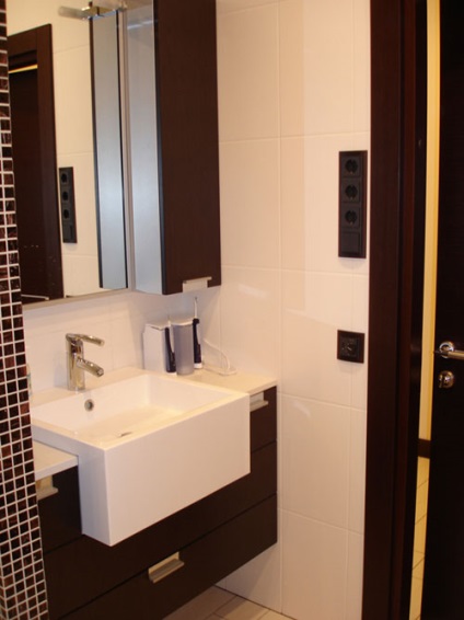 Interioare bai mici (foto) (baie mici baie comuna de design interior) Fotografii Interioare bai mici (foto)