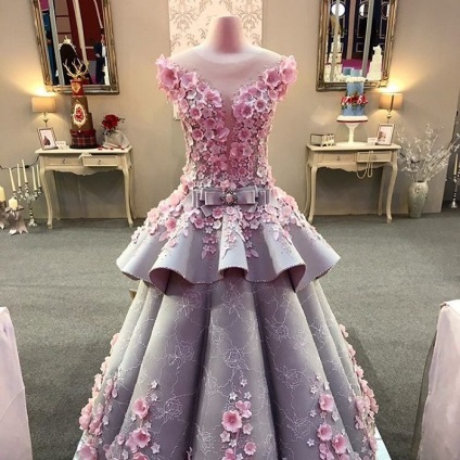 tort uimitor ca o rochie de mireasa (Dress-tort patiserie Emma Jayne) tort uimitoare în formă de rochie de mireasa