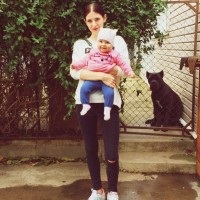 Cum să învețe un copil să ia rattle, sunatoare dori să se introducă o mână etichetă copil jucărie (jucărie) Cum să învețe un copil să ia rattle, sunatoare place să introducă copilul dumneavoastră eticheta de jucărie, o parte,