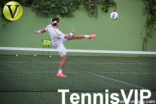 Cum să învețe să joace tenis la un club de tenis tennisvip la nivel înalt (ridicat) Cum să învețe să joace tenis la un înalt nivel de club de tenis tennisvip