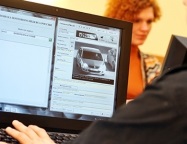 Care ulei de injecție la Gur Toyota Carina (injecție) Ce fel de ulei pentru a se toarnă în Gur Toyota Carina