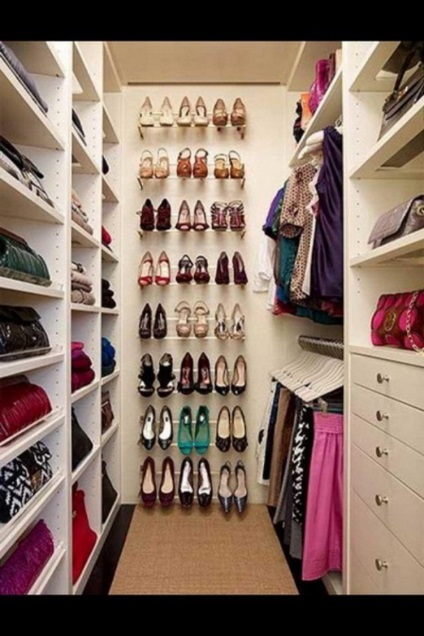 Cum de a aranja un dressing interior - 67 fotografii (poze) Cum de a aranja un dressing interior - 67 fotografii