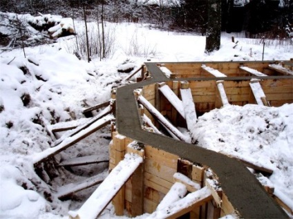 Cum de a construi o casă în construcția de iarnă în timpul iernii - construirea portal (construcții de iarnă) Cum de a construi o casă în construcția de iarnă în timpul iernii - portalul de construcție