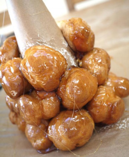 Cum de a găti croquembouche - Clubul Femeilor (croquembouche) Cum de a găti croquembouche - Sorority