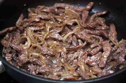 Cum de a găti tocană de legume cu carne (frec o răzătoare grosier) Cum de a găti tocană de legume cu carne