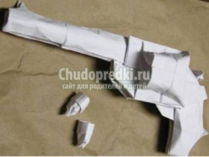 Cum sa faci un pistol de hârtie (hârtie) Cum sa faci un pistol de hârtie