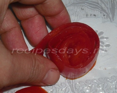 Cum sa faci un decor de rețete de tomate ale zilei (vinete caviar de iarnă) Cum sa faci un decor de rețete de tomate ale zilei