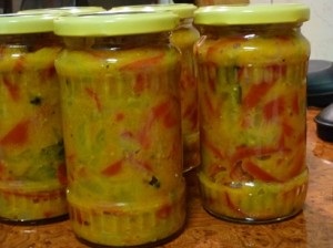 Cum sa faci un decor de rețete de tomate ale zilei (vinete caviar de iarnă) Cum sa faci un decor de rețete de tomate ale zilei
