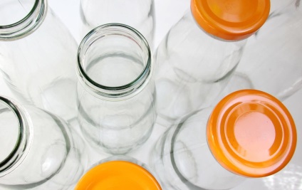 Ca cutii de conserve sterilizate în cuptor și un cuptor cu microunde (bănci) Cum de a steriliza borcane în cuptor și cuptor cu microunde