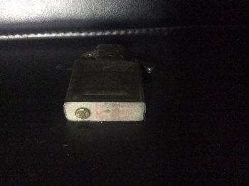 Cum să înlocuiască fitilul în Zippo brichetă (carcasă) Cum să înlocuiască fitilul în Zippo brichetă