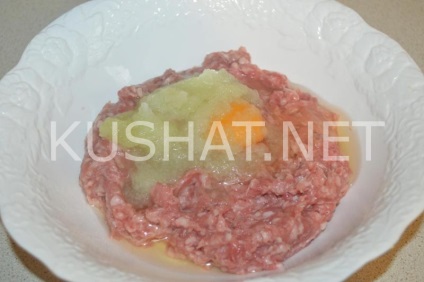burgeri clasice de porc suculent (cotlet) burgeri clasic de porc suculent