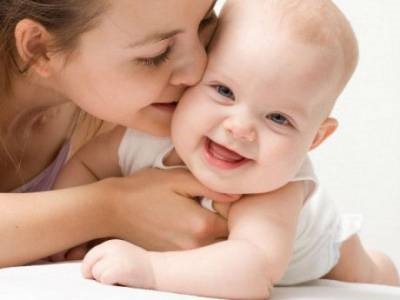 Atunci când nou-născut începe să agukat câte luni are loc (agukat) Atunci când nou-născut începe agukat cât de multe luni se întâmplă