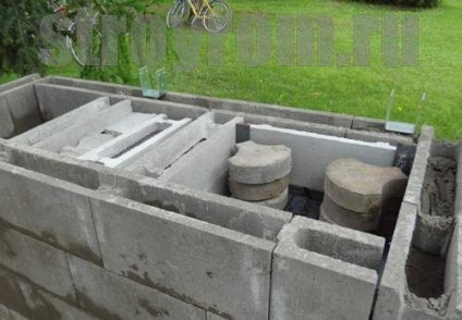 Smokehouse în țară cu propriile lor mâini (afumătoare) Smokehouse în țară cu propriile mâini